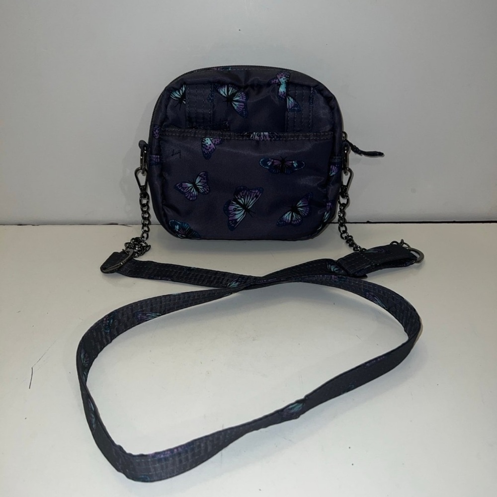 lug Swing Convertible Crossbody - Picture 4 of 9